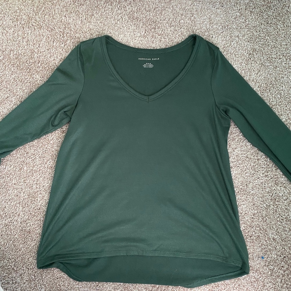 American Eagle green long sleeve